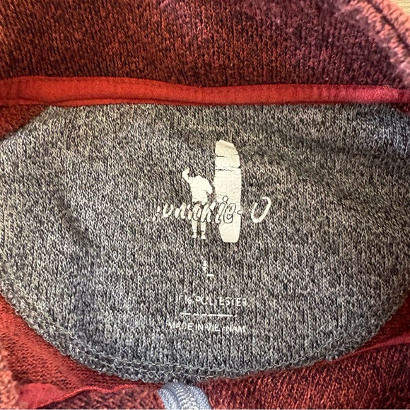 johnnie-O Men's Zip Up Sweater in Maroon - Picture 3 of 7